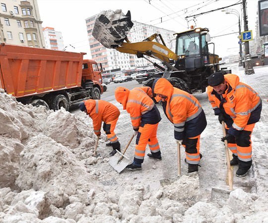 Уборка снега в Ревде и  Свердловской области